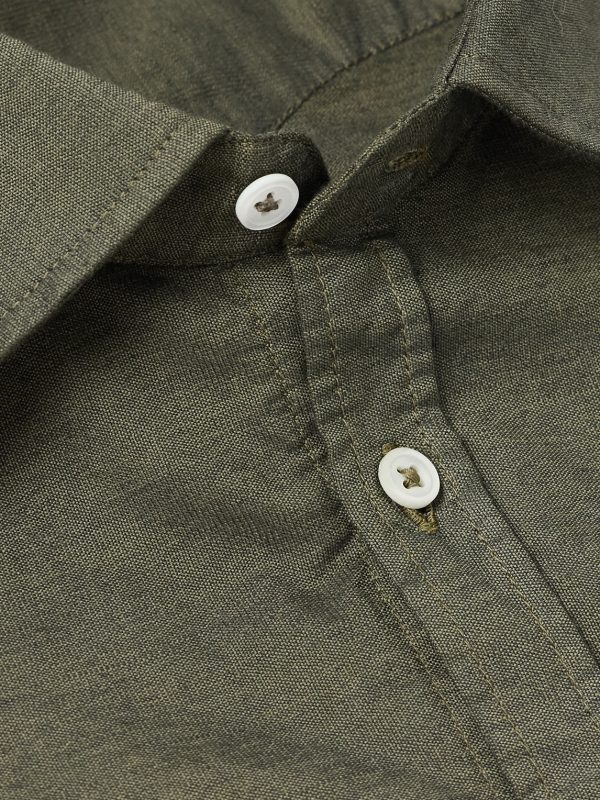 Genova Cutaway-Collar Cotton-Chambray Shirt - CU Genova Cutaway-Collar Cotton-Chambray Shirt - CU