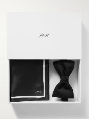 Silk Bow-Tie and Pocket Square Set Silk Bow-Tie and Pocket Square Set
