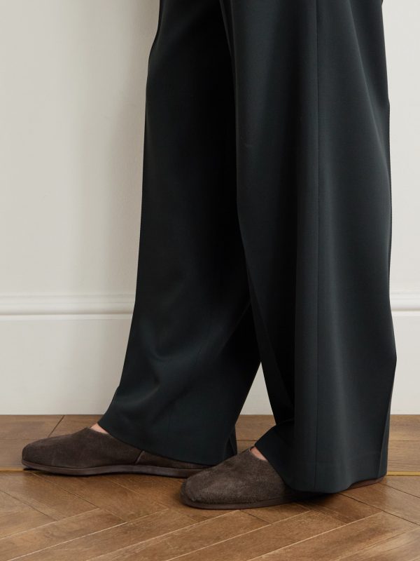 Suede Slippers - OU