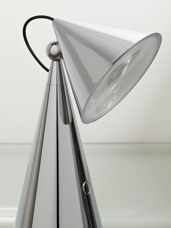 Pose Portable Silver-Tone LED Lamp - CU