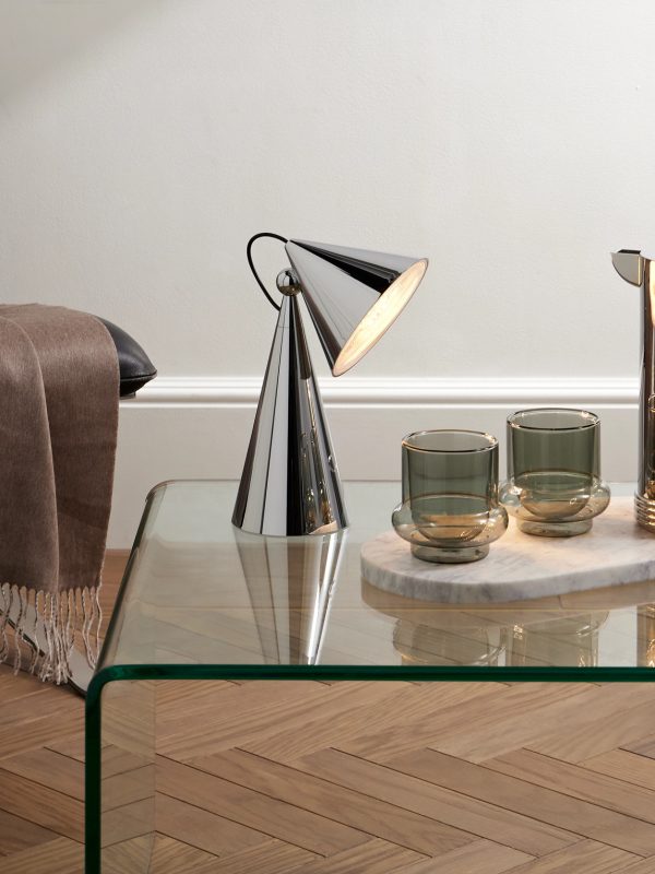 Pose Portable Silver-Tone LED Lamp - OU