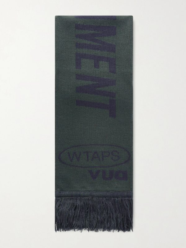Evasion Fringed Knitted Scarf