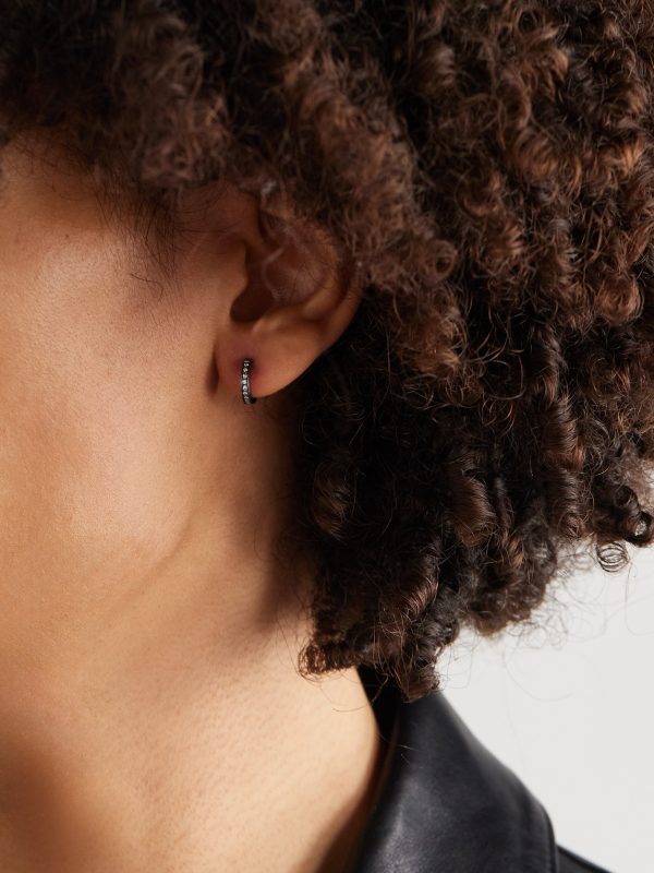 Fortis Small 18-Karat Blackened Gold Diamond Single Hoop Earring - FR Fortis Small 18-Karat Blackened Gold Diamond Single Hoop Earring - FR