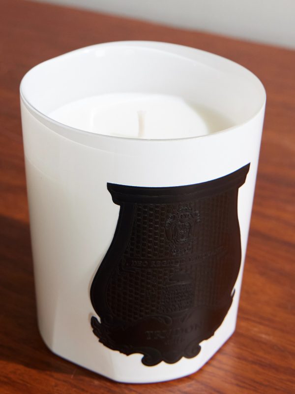 + Giambattista Valli Rose Poivrée Scented Candle, 270g - CU