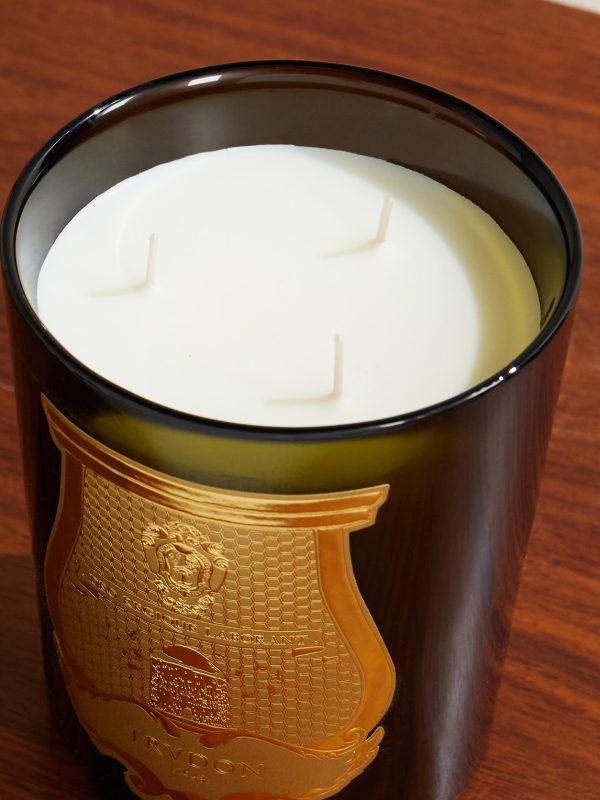 Joséphine Scented Candle, 800g - CU Joséphine Scented Candle, 800g - CU