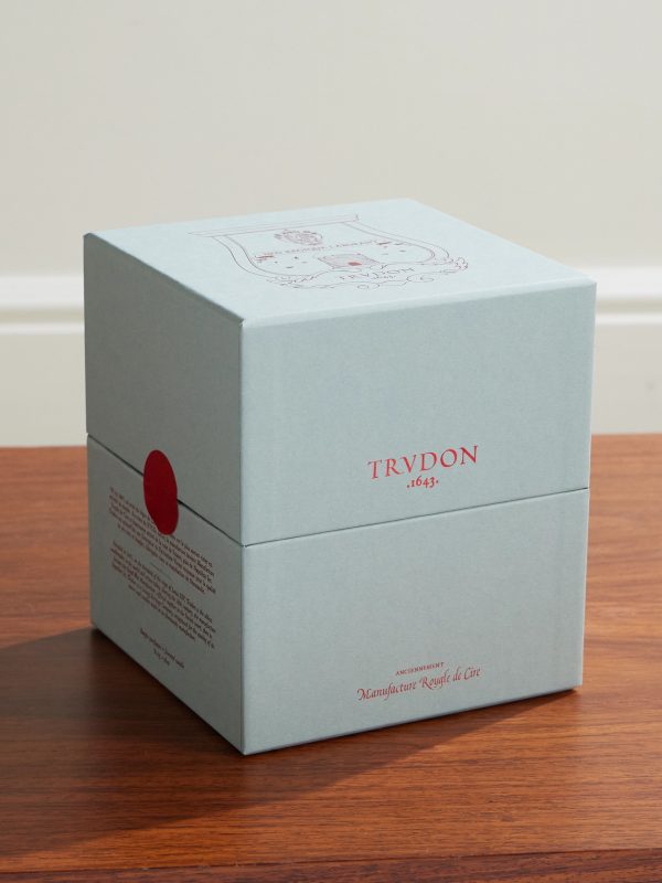 Joséphine Scented Candle, 800g - E1 Joséphine Scented Candle, 800g - E1