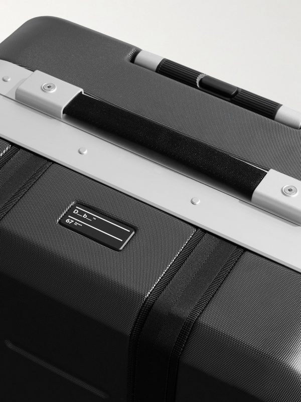 Ramverk Pro Medium Polycarbonate and Aluminium Check-In Suitcase - CU Ramverk Pro Medium Polycarbonate and Aluminium Check-In Suitcase - CU