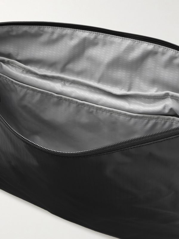 Ramverk Pro Ripstop Messenger Bag - E1 Ramverk Pro Ripstop Messenger Bag - E1