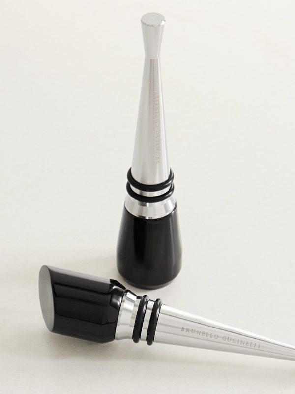 Set of Two Horn and Stainless Steel Bottle Stoppers - CU Set of Two Horn and Stainless Steel Bottle Stoppers - CU
