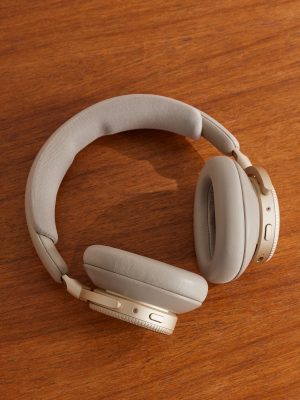 Beoplay H100 Wireless Headphones Beoplay H100 Wireless Headphones