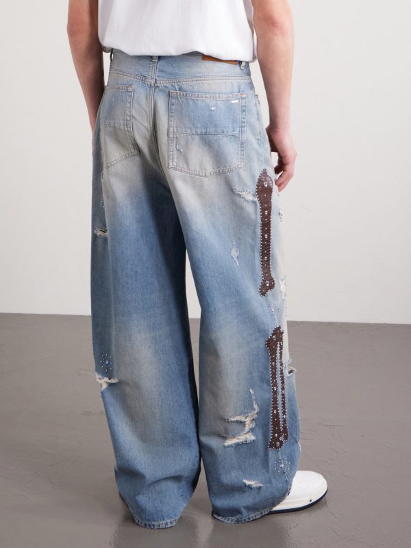 Straight-Leg Distressed Studded Jeans - BK