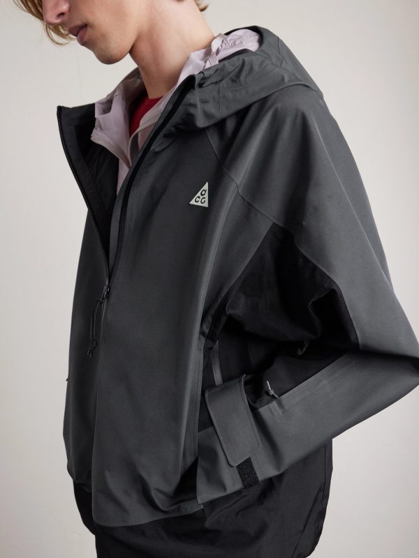 ACG Mystery Lights Logo-Embroidered GORE-TEX Hooded Jacket - CU ACG Mystery Lights Logo-Embroidered GORE-TEX Hooded Jacket - CU