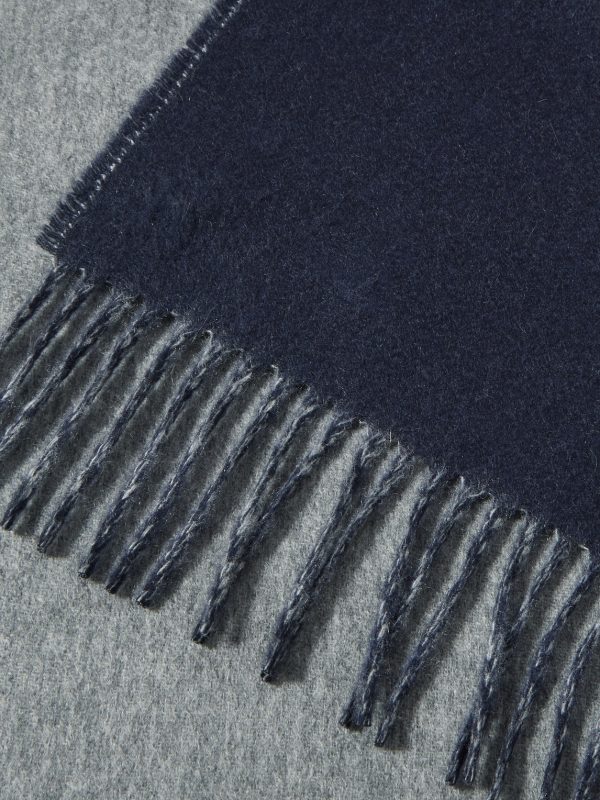 Reversible Fringed Cashmere Scarf - CU