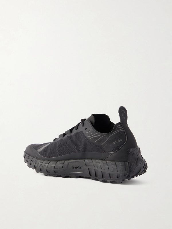 001A Dyneema® Running Sneakers - BK 001A Dyneema® Running Sneakers - BK