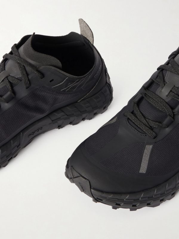 001A Dyneema® Running Sneakers - CU 001A Dyneema® Running Sneakers - CU