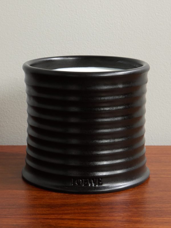 Palo Santo Medium Scented Candle, 610g Palo Santo Medium Scented Candle, 610g
