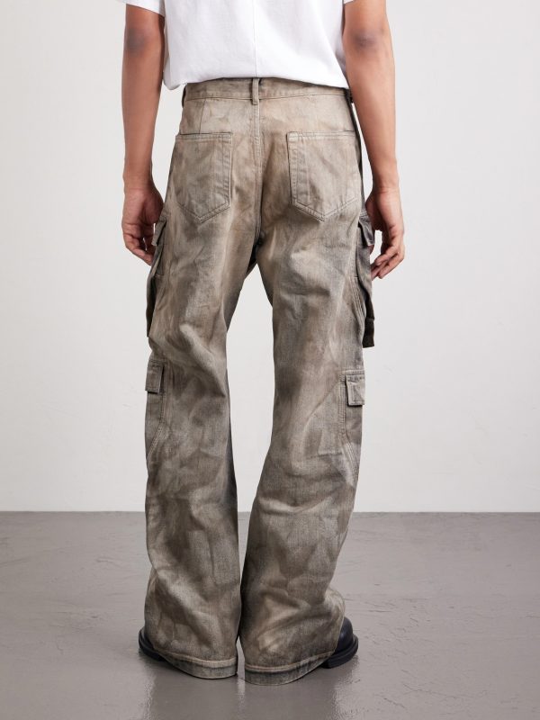 Straight-Leg Cargo Jeans - BK Straight-Leg Cargo Jeans - BK