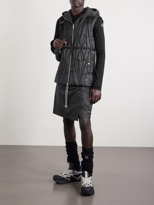 + Moncler Quilted Shell Hooded Down Gilet - OU