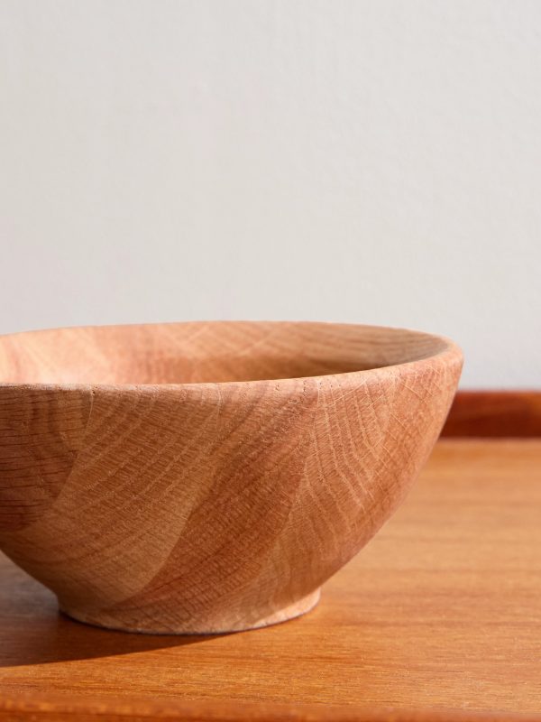 Set of Two Oak Bowls - CU Set of Two Oak Bowls - CU