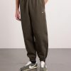 Solo Swoosh Tapered Logo-Embroidered Cotton-Blend Jersey Sweatpants - FR Solo Swoosh Tapered Logo-Embroidered Cotton-Blend Jersey Sweatpants - FR