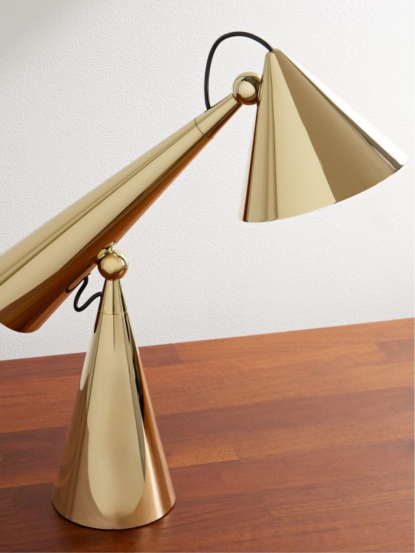 Pose Portable Gold-Tone LED Lamp - CU Pose Portable Gold-Tone LED Lamp - CU