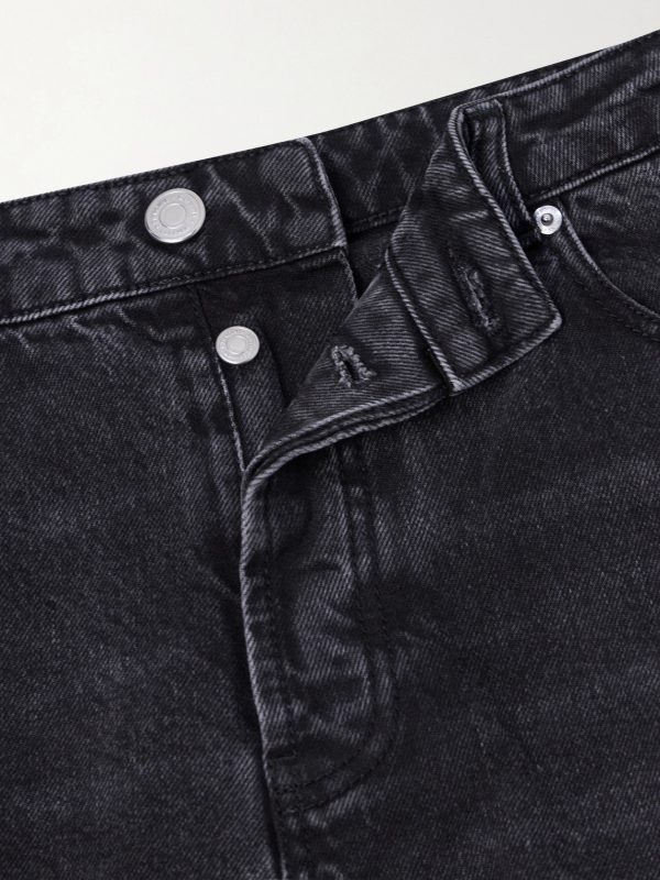 Straight-Leg Jeans - E1