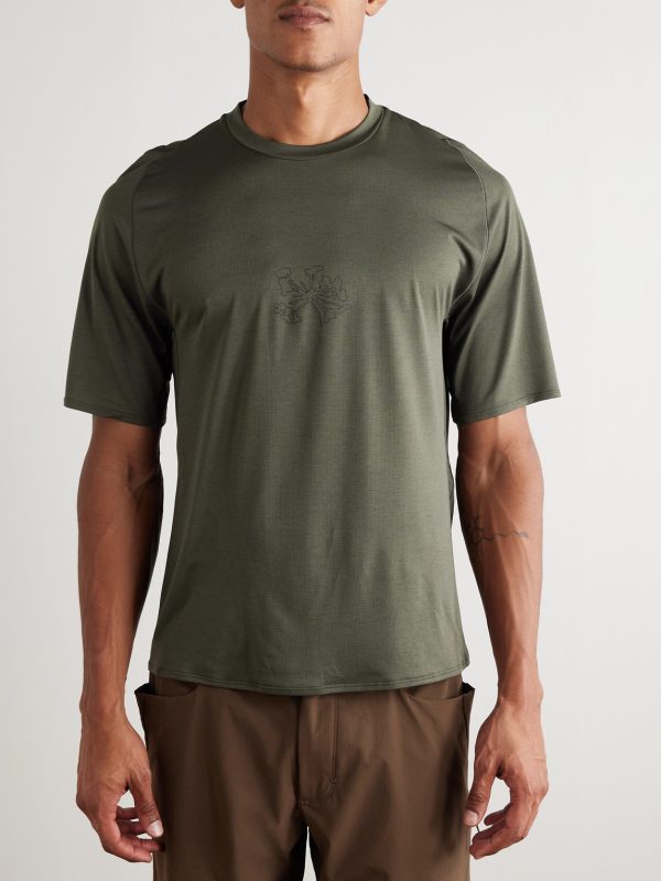 Lateral Peak Logo-Print Recycled-Jersey T-Shirt - FR Lateral Peak Logo-Print Recycled-Jersey T-Shirt - FR