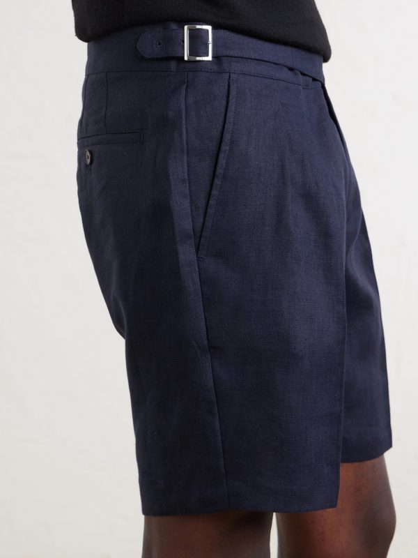 Straight-Leg Pleated Linen Bermuda Shorts - CU Straight-Leg Pleated Linen Bermuda Shorts - CU