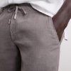 Straight-Leg Garment-Dyed Linen Drawstring Bermuda Shorts - CU