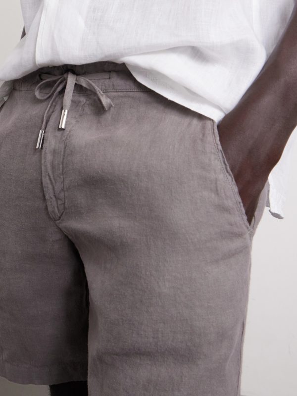 Straight-Leg Garment-Dyed Linen Drawstring Bermuda Shorts - CU