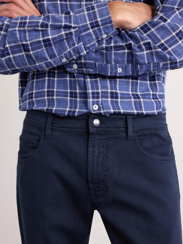 Slim-Fit Straight-Leg Jeans - CU