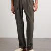 Straight-Leg Pleated Wool-Blend Seersucker Trousers - FR Straight-Leg Pleated Wool-Blend Seersucker Trousers - FR