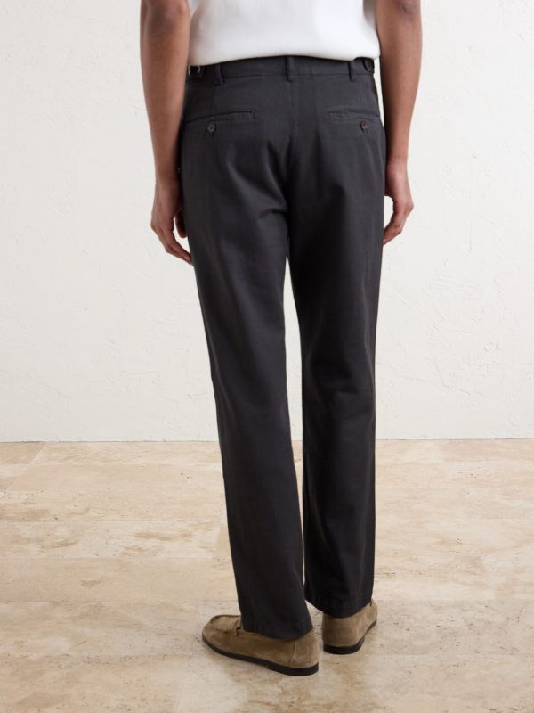Daniel Tapered Pleated Cotton-Canvas Trousers - BK