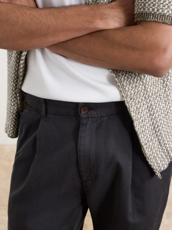 Daniel Tapered Pleated Cotton-Canvas Trousers - CU