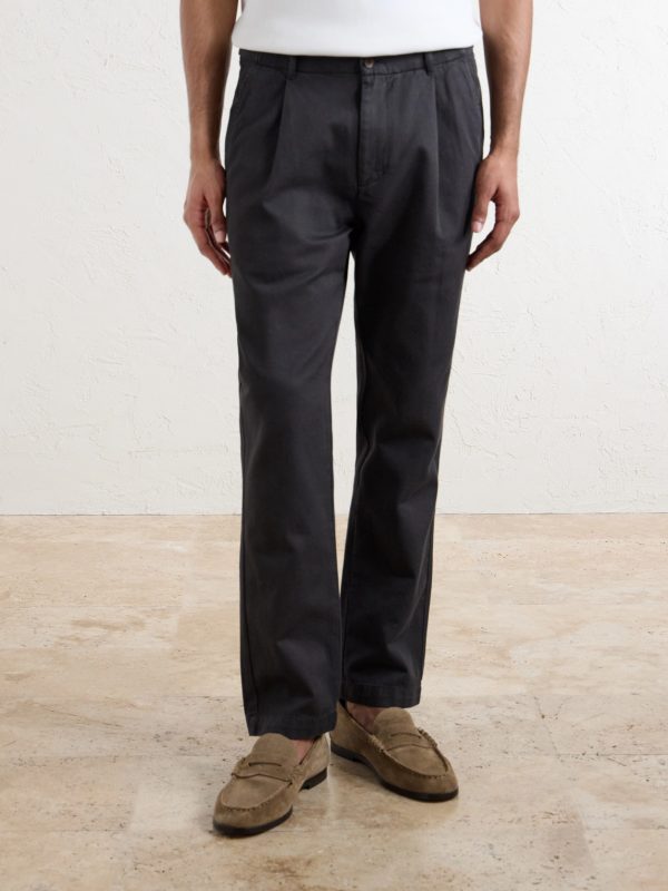 Daniel Tapered Pleated Cotton-Canvas Trousers - FR