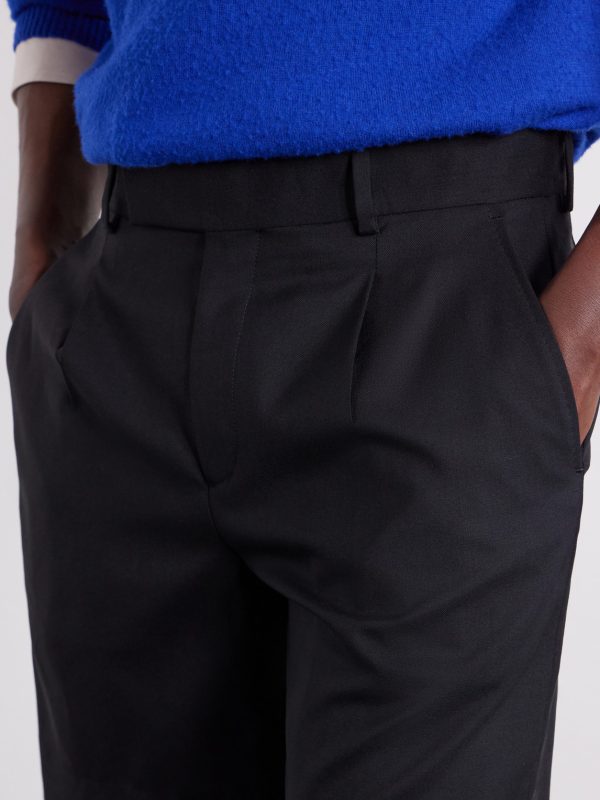 Wide-Leg Pleated Wool Shorts - CU