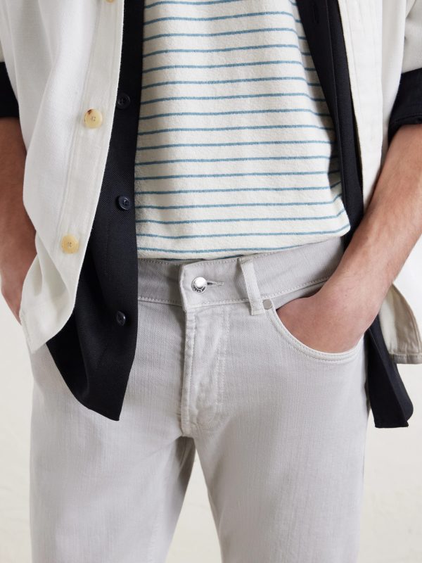 Fairfield Straight-Leg Garment-Dyed Jeans - CU