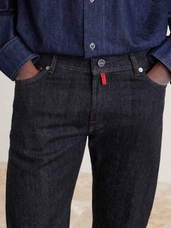 Straight-Leg Jeans - CU