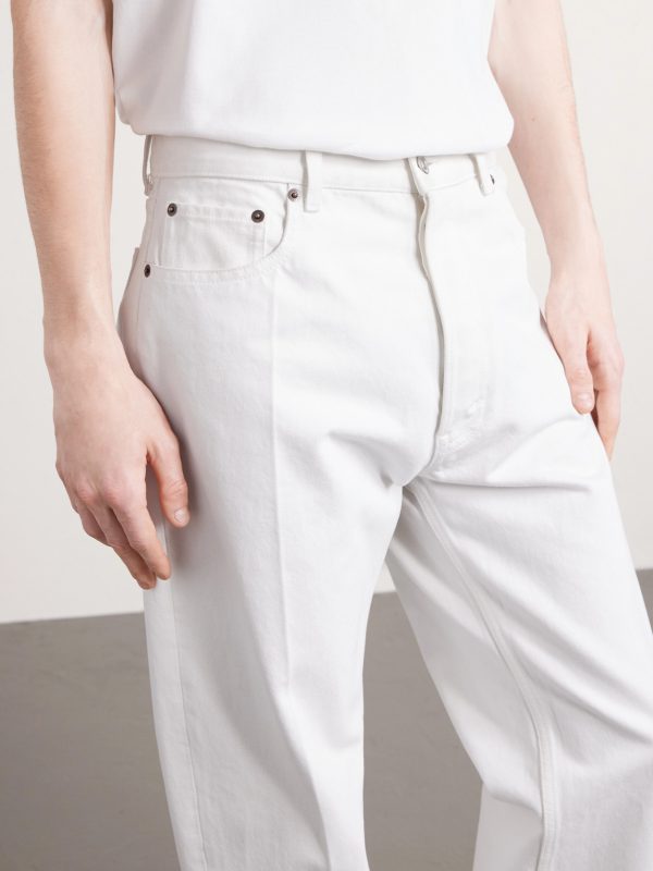 Straight-Leg Jeans - CU