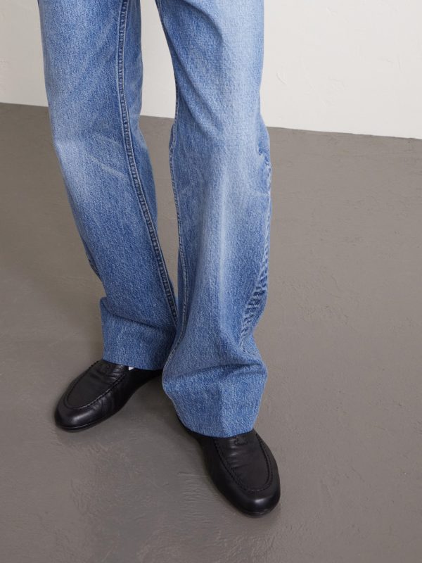 Boyfriend Straight-Leg Jeans - E1