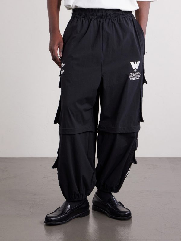 + Willy Chavarria Logo-Embroidered Shell Cargo Sweatpants - FR + Willy Chavarria Logo-Embroidered Shell Cargo Sweatpants - FR