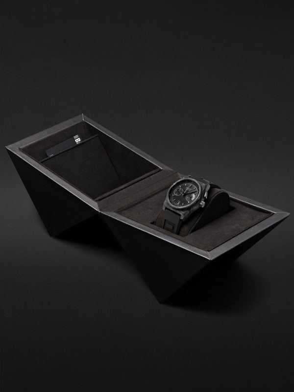 B347 Carbon Predator Automatic Chronograph 41.5mm Carbon Fibre and Rubber Watch, Ref. No. B3CABL.B2RUBL - E3