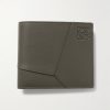 Puzzle Logo-Embossed Leather Billfold Wallet Puzzle Logo-Embossed Leather Billfold Wallet