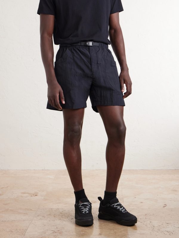 ACG Dolomiti Straight-Leg Logo-Appliquéd Shell Shorts - FR ACG Dolomiti Straight-Leg Logo-Appliquéd Shell Shorts - FR