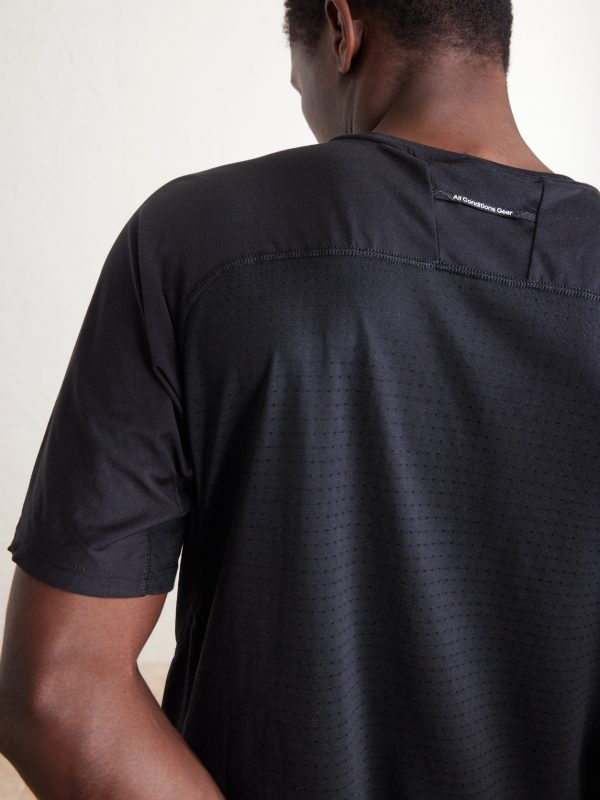 ACG Solar Chase Logo-Print Jersey T-Shirt - CU ACG Solar Chase Logo-Print Jersey T-Shirt - CU