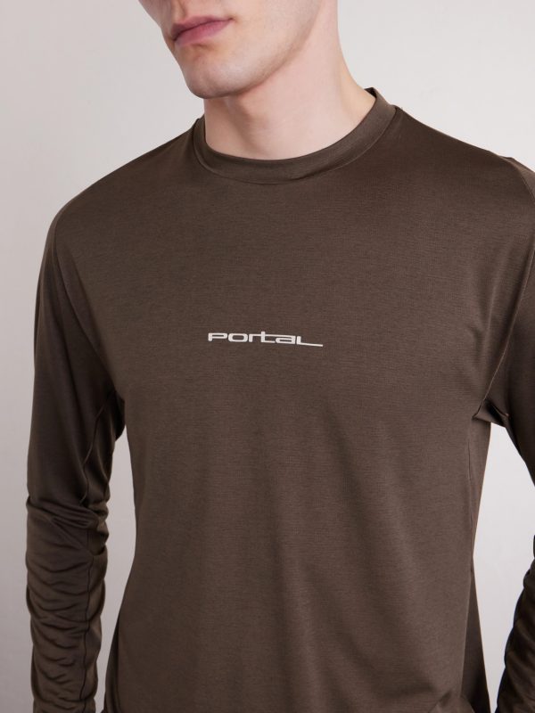 Lateral Peak Logo-Print Recycled-Jersey T-Shirt - CU