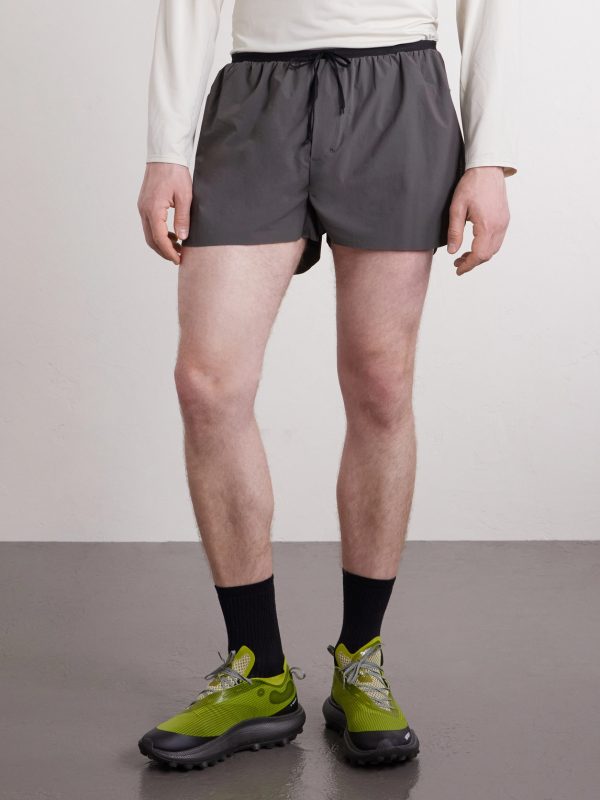Ambit Ultra Straight-Leg Running Shorts - FR