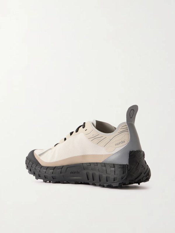 001A Dyneema® Running Sneakers - BK