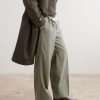 Turnout Leather Chelsea Boots - OU