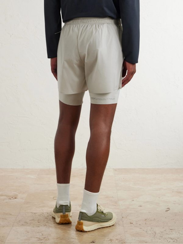 Desert Straight-Leg HeatCrush™ Running Shorts - BK